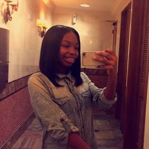 Meet your Posher, Mac